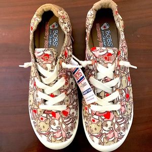 Tennis shoes- Bob’s limited edition Petco NWT +bonus sticker set 🐕